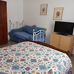 Apartment Sur L'ile De Porquerolles