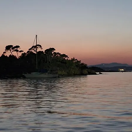 Sur L'ile De Appartement
